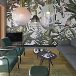 Kitz Boutique & Restaurant 메칭엔