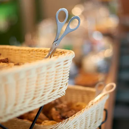 Kitz Boutique & Restaurant Hotell 4*