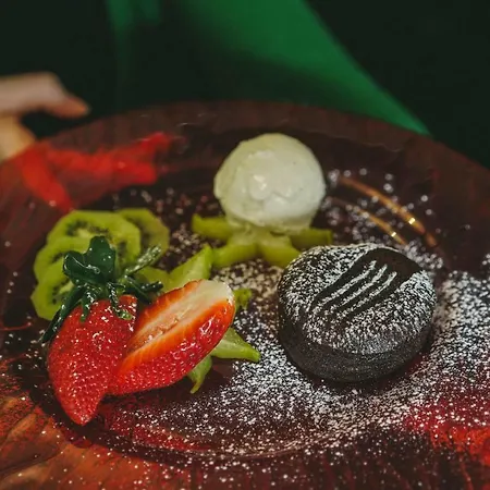 Kitz Boutique & Restaurant 梅青根