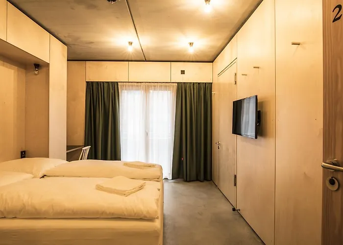 Kitz Boutique & Restaurant